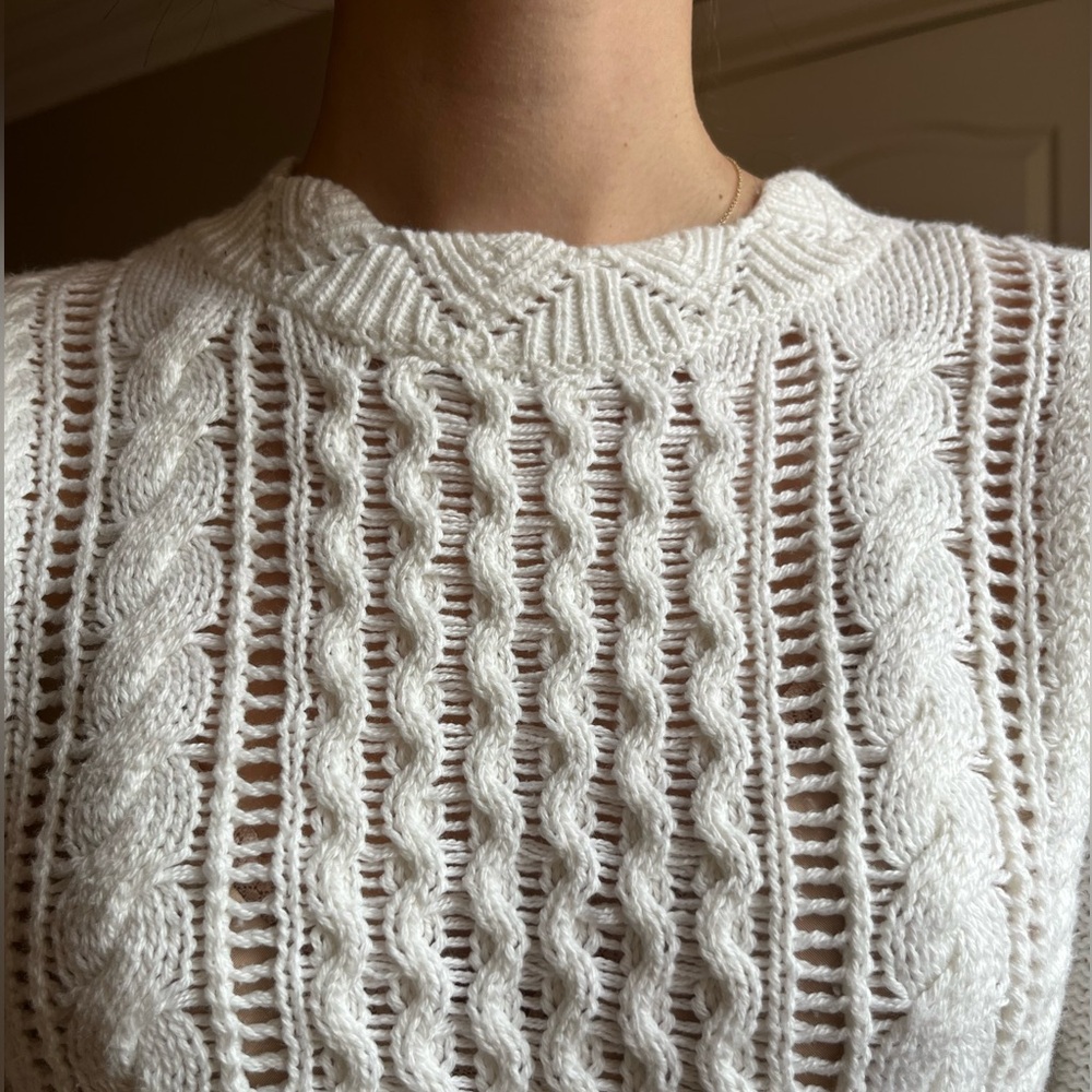 White knit sweater - Picture 3 of 4
